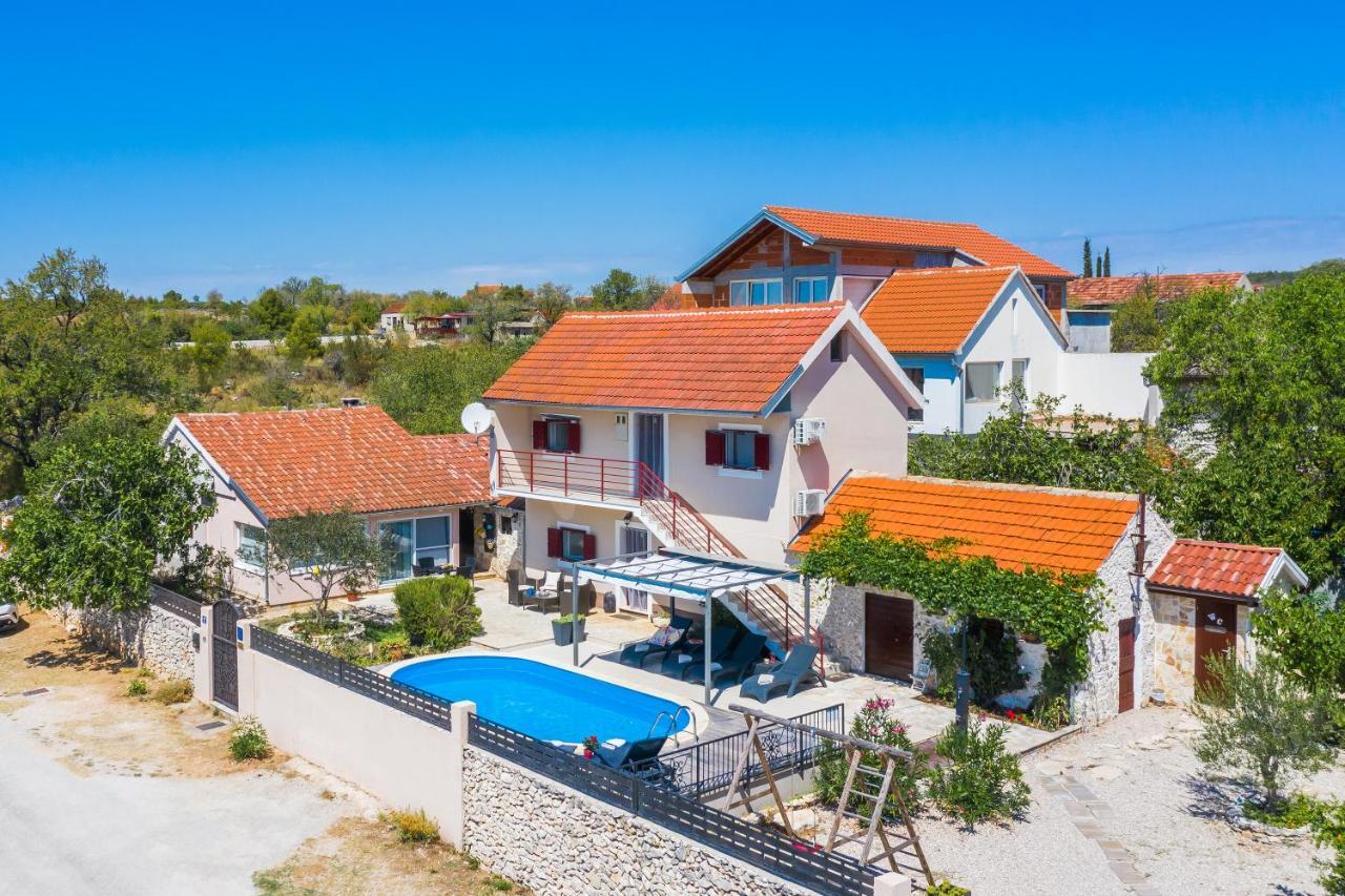 Holiday Home Rosko Skradin Extérieur photo